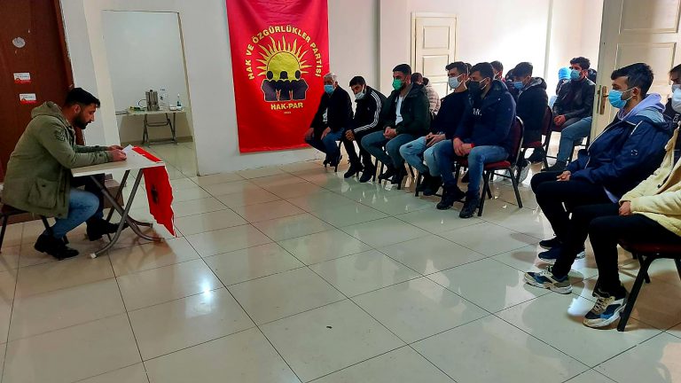 HAK-PAR AĞRI KÜRDİSTAN ŞEHİTLERİNİ ANDI