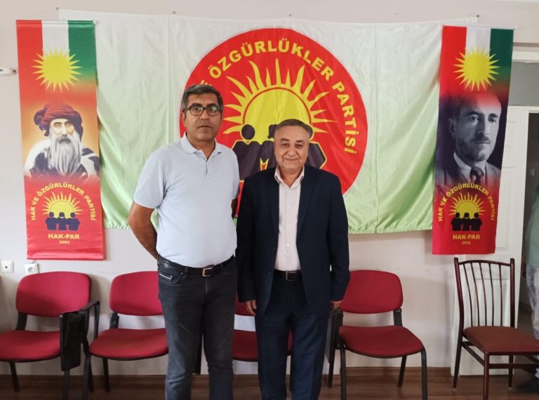 15C6E5BE-6F5A-47A5-8BBD-5275C91396BE